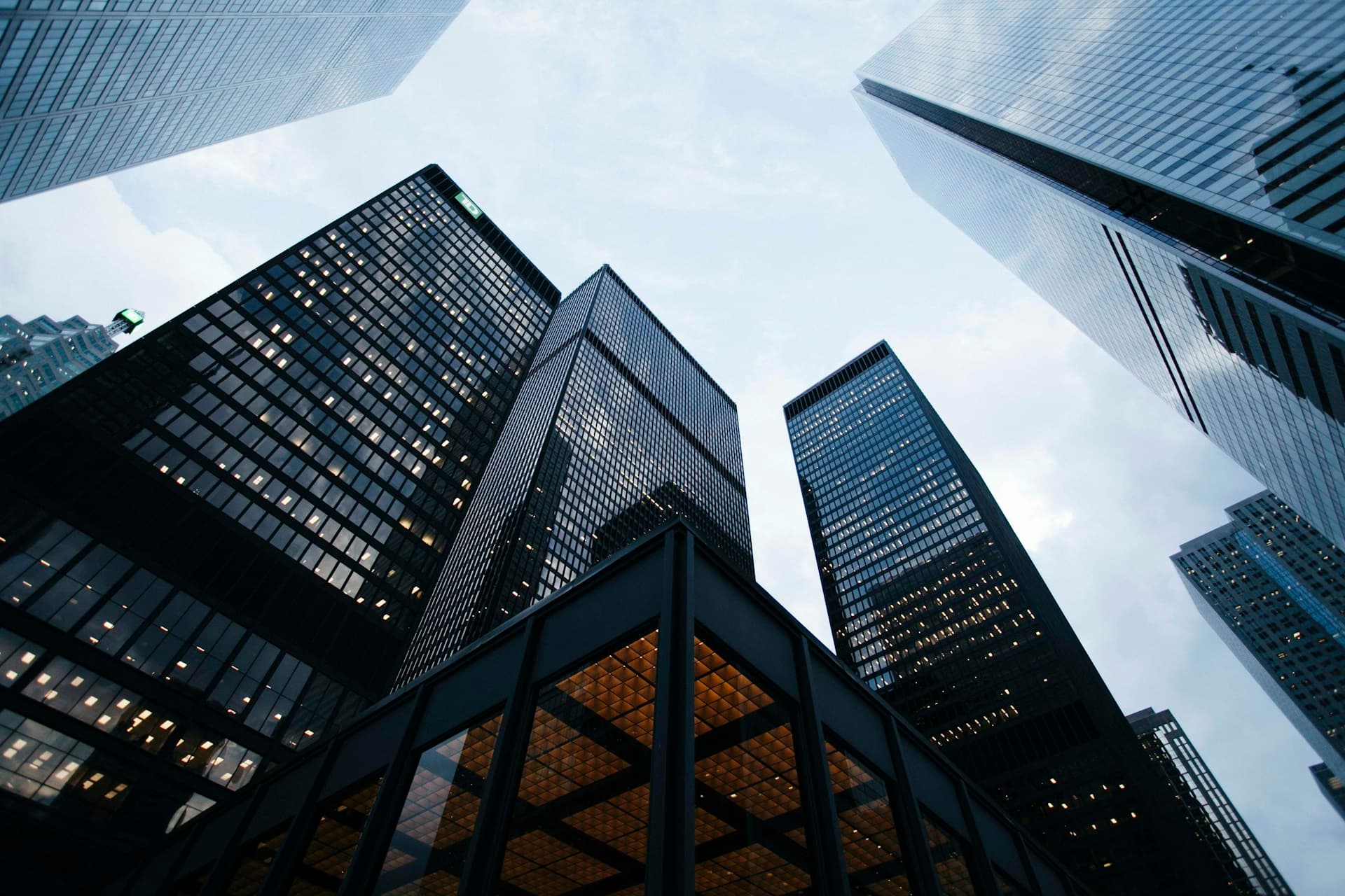 Financial district skyscrapers — The Fiscal Architect
